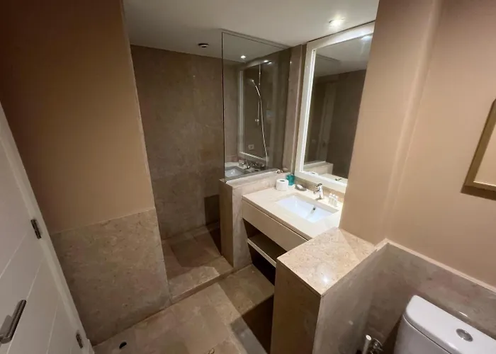 Elegant 2br • Ocean View Abu Tig Marina *