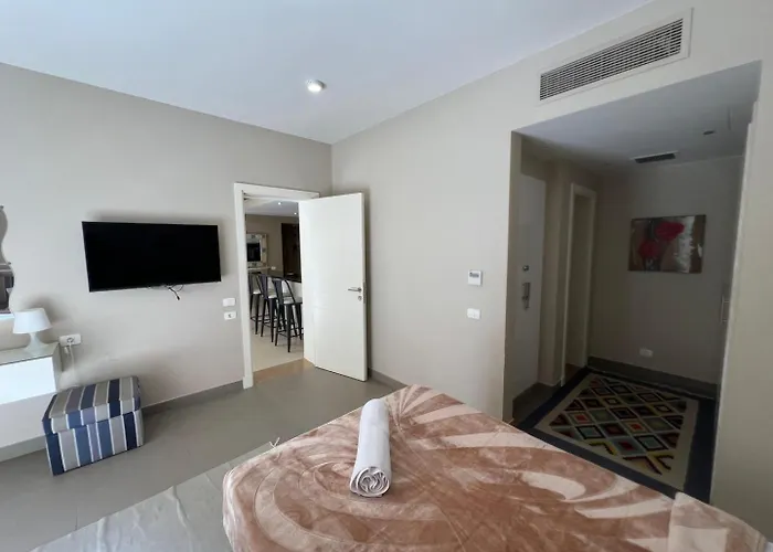Apartment Elegant 2br • Ocean View Abu Tig Marina